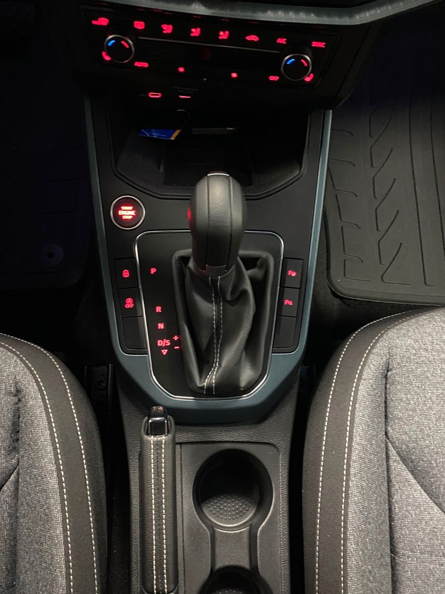 Fahrzeugabbildung SEAT Arona 1.0 TSI Xperience DSG+NAVI+ACC+KAMERA+18"+