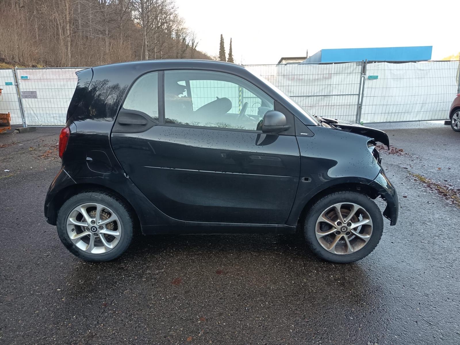 Smart ForTwo coupé 1.0 52kW
