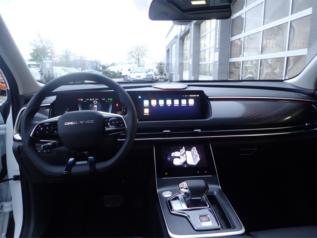 Fahrzeugabbildung BAIC X75 1.5T 7DCT Massagesitze Sitzbelüftung Indukti