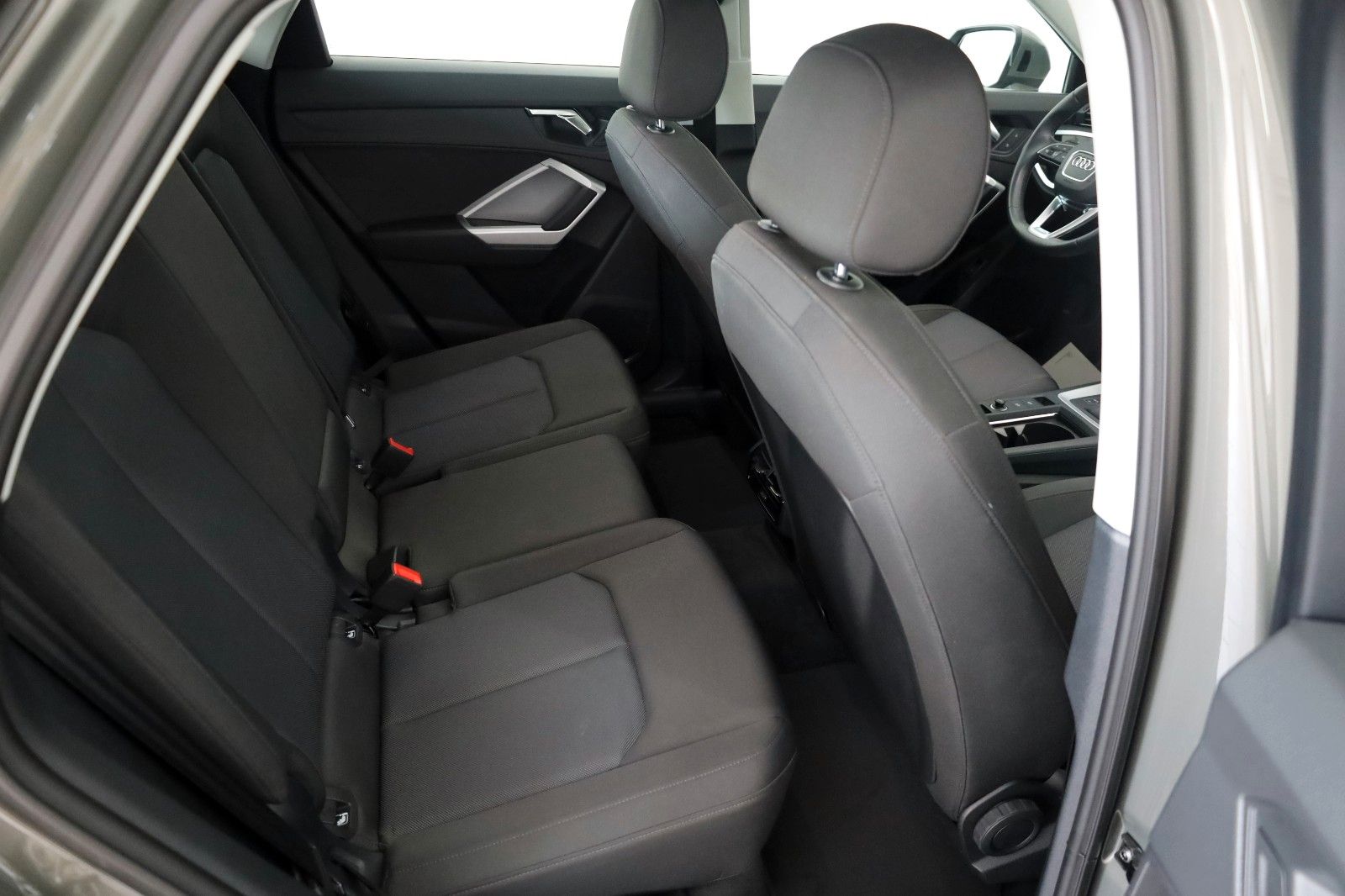 Fahrzeugabbildung Audi Q3 Sportback 35 TDI, Navi,LED,Panorama,ACC