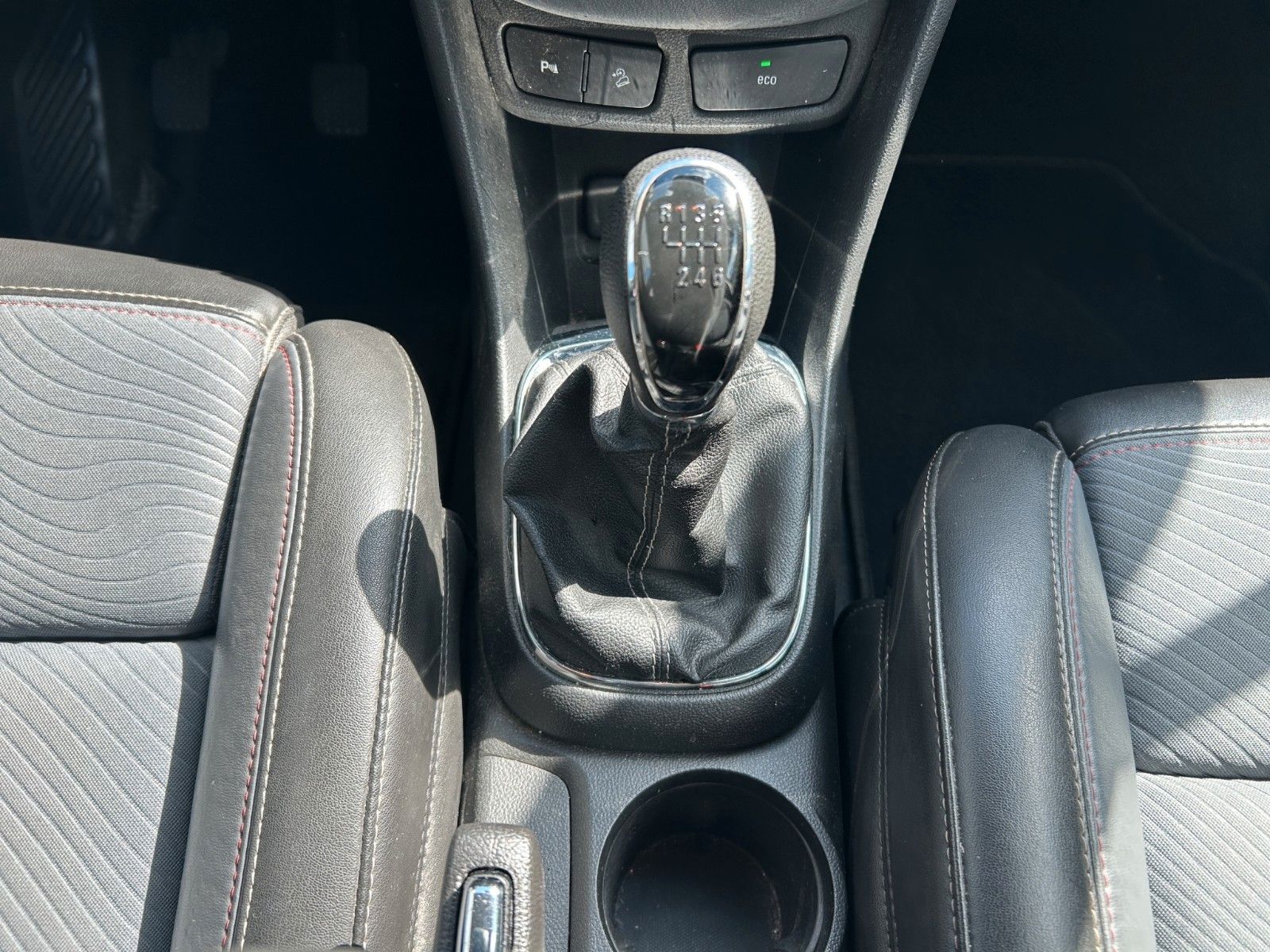 Fahrzeugabbildung Opel Mokka Innovation ecoFlex 4x4/Tüv Neu/2.Hand/Navi