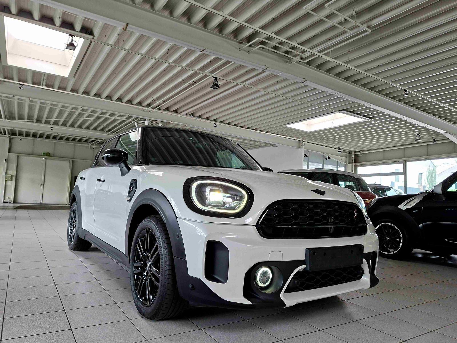 MINI Countryman S ALL4 Head UP Pano SPORT Autom. Kam.