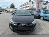 Hyundai i20 1.1 CRDi FIFA World Cup EDITION - Hyundai i20: Crdi