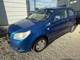 Chevrolet Aveo 1.2 - - Chevrolet Gebrauchtwagen in Nürnberg