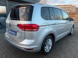 Volkswagen Touran Sound AHZV/Navi/Standhzg./Pano/LED - Volkswagen Touran: Silber