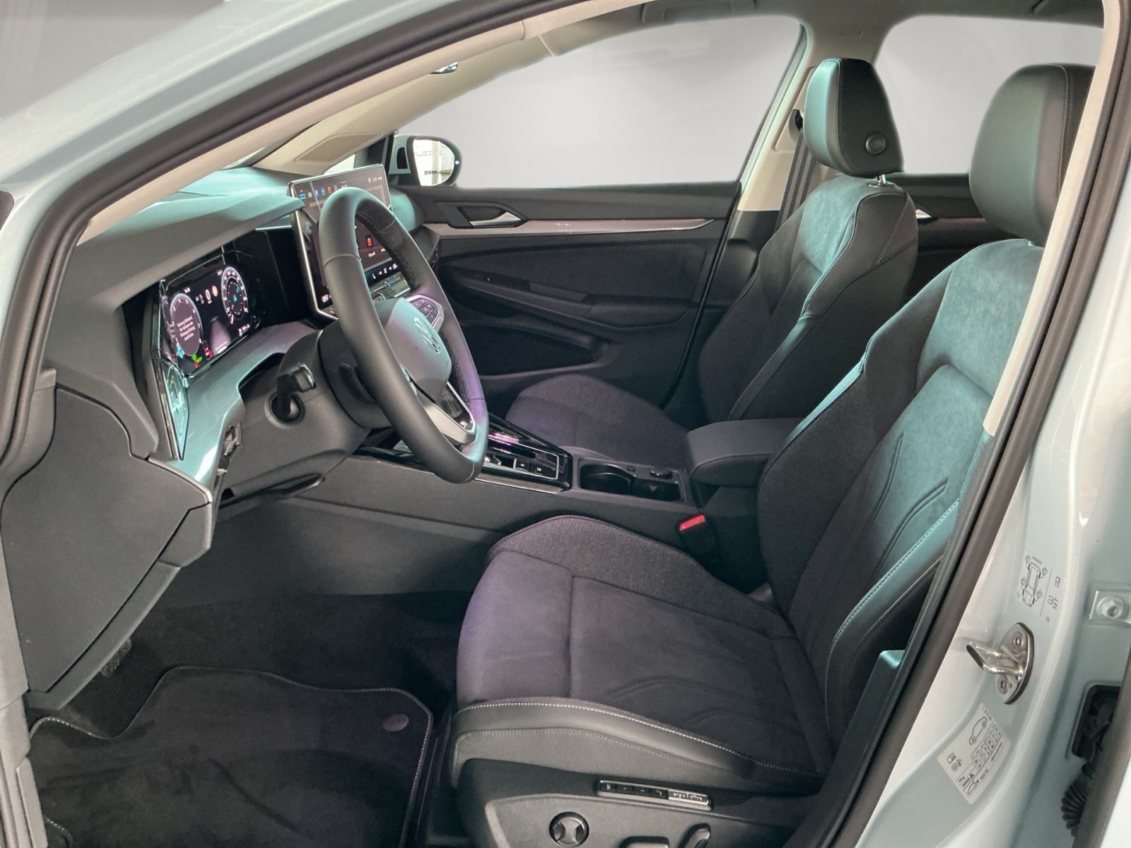 Volkswagen Golf - Bild 8