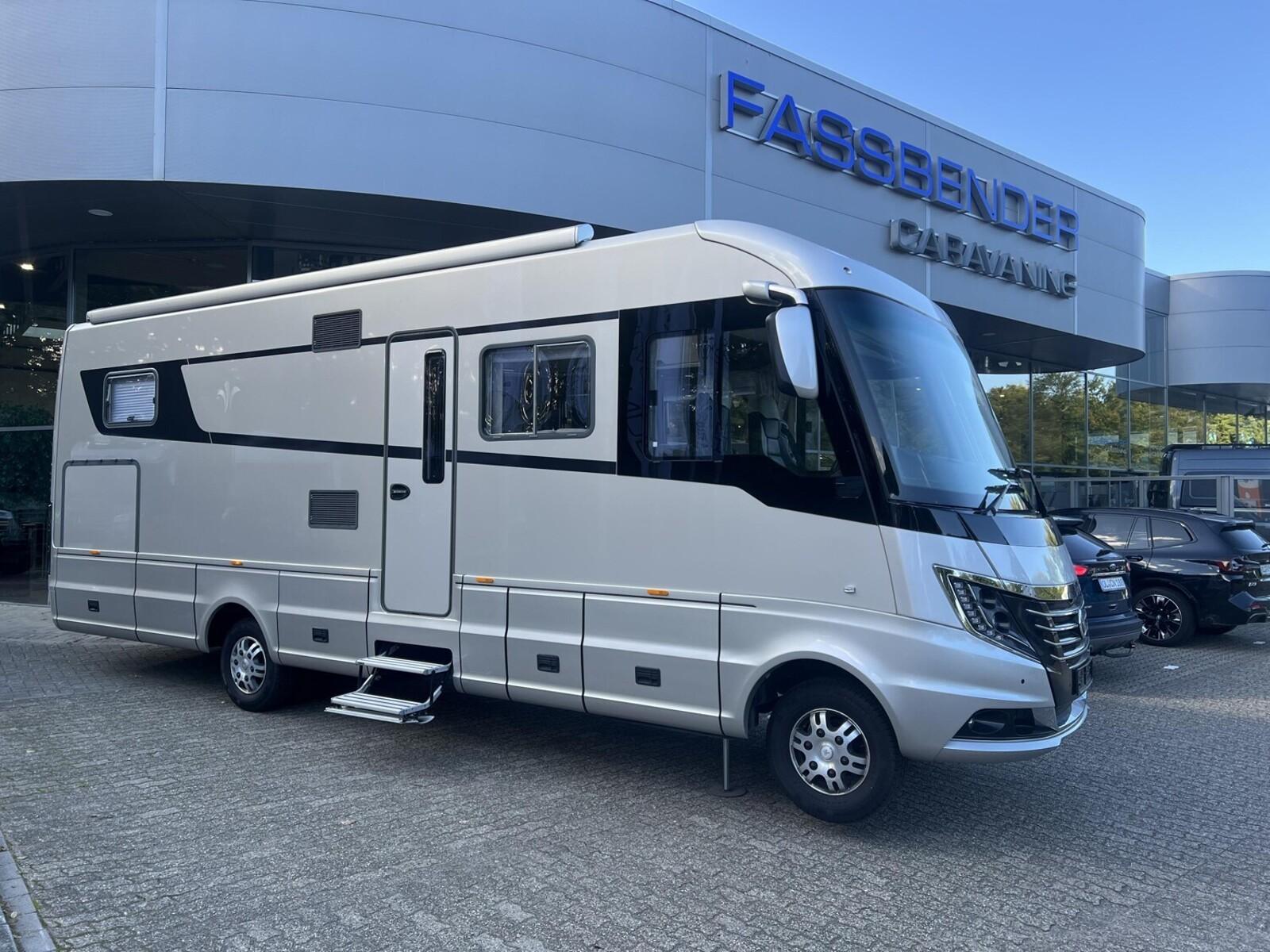 Niesmann + Bischoff Flair 880 LE Hubstützen/Hubbett/Markise/Solar/NA