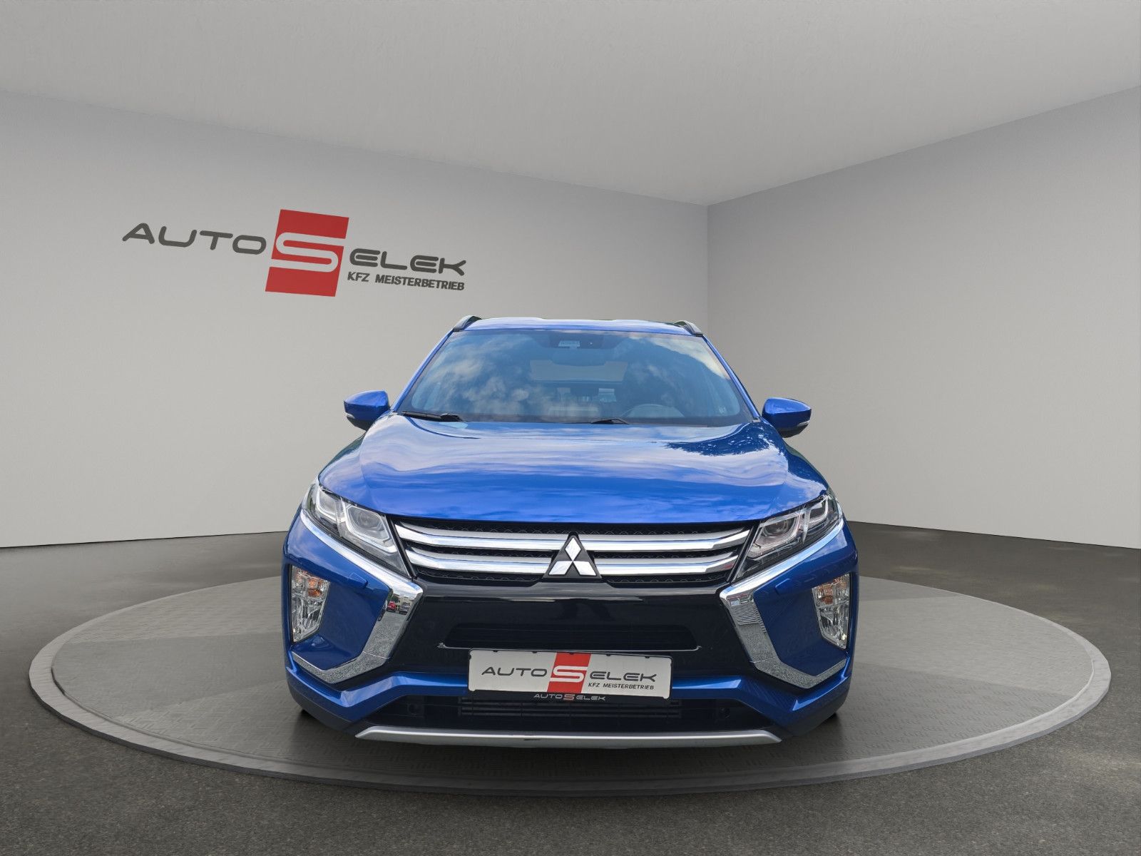 Fahrzeugabbildung Mitsubishi Eclipse Cross Spirit+ 4WD LED SPUR  AHK