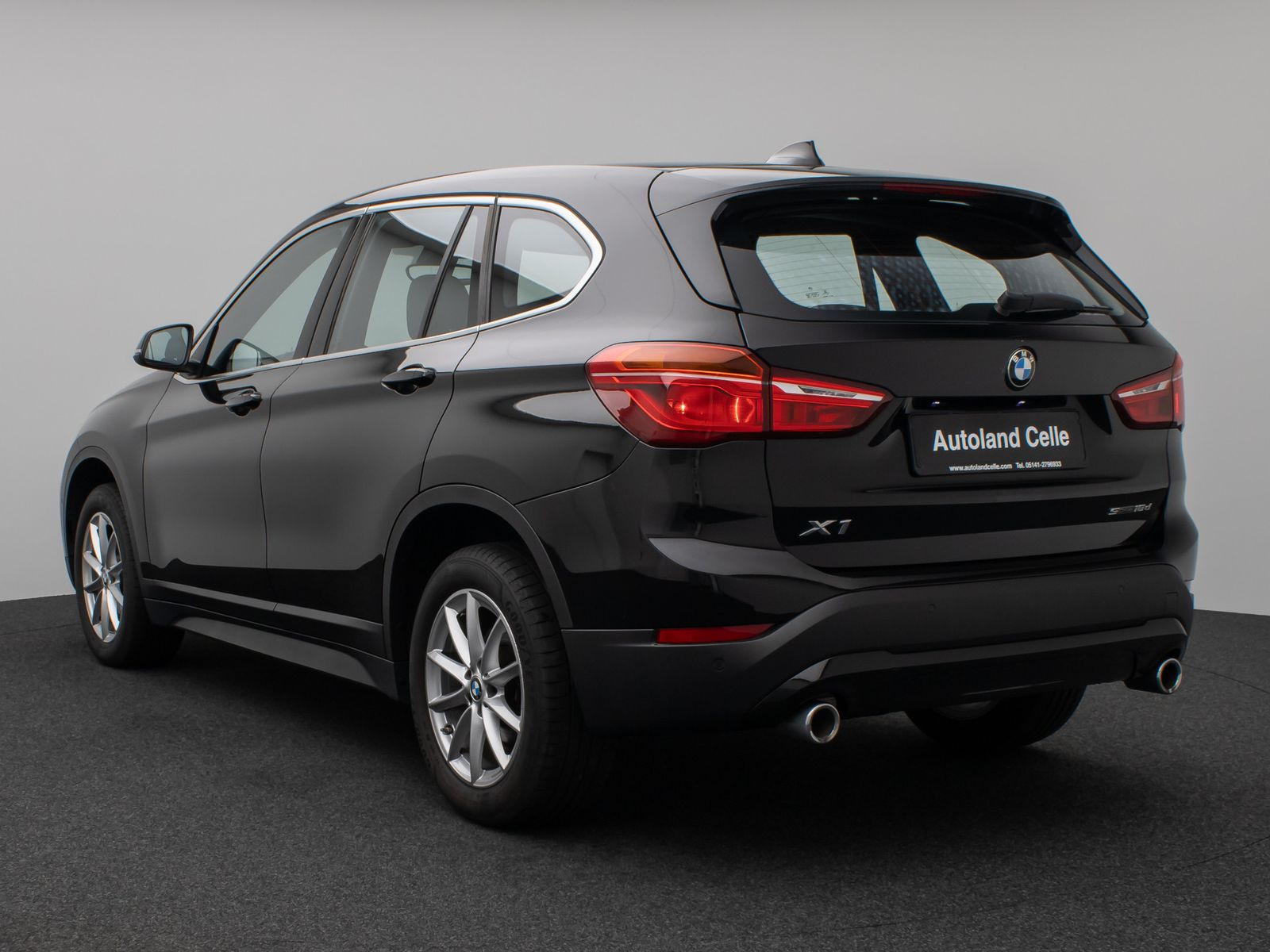Fahrzeugabbildung BMW X1 sD18d Parkassist DAB Navi DrivAssis PDC Sport