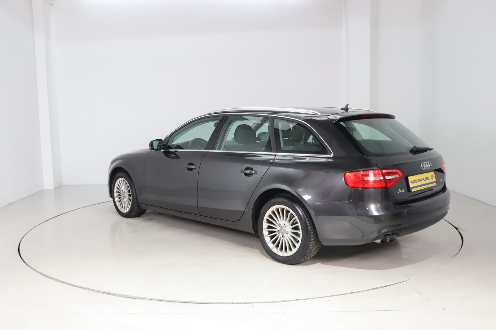 Fahrzeugabbildung Audi A4 2.0 TDI  Avant * Bi-Xenon * Navi * PDC