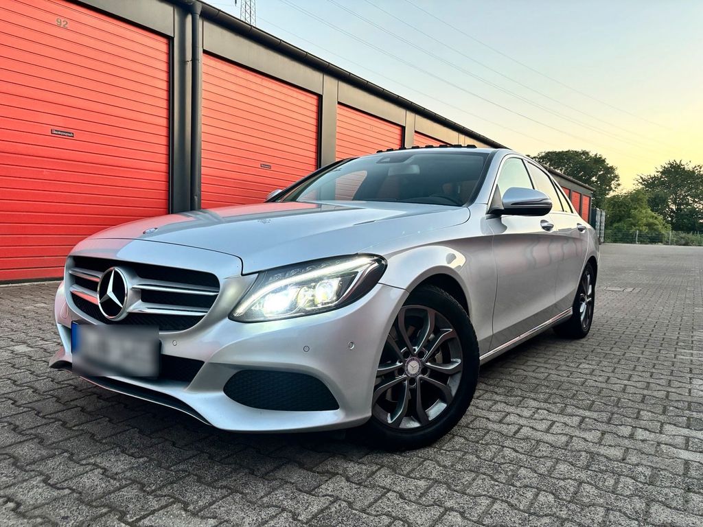 Image of Mercedes-Benz C 220