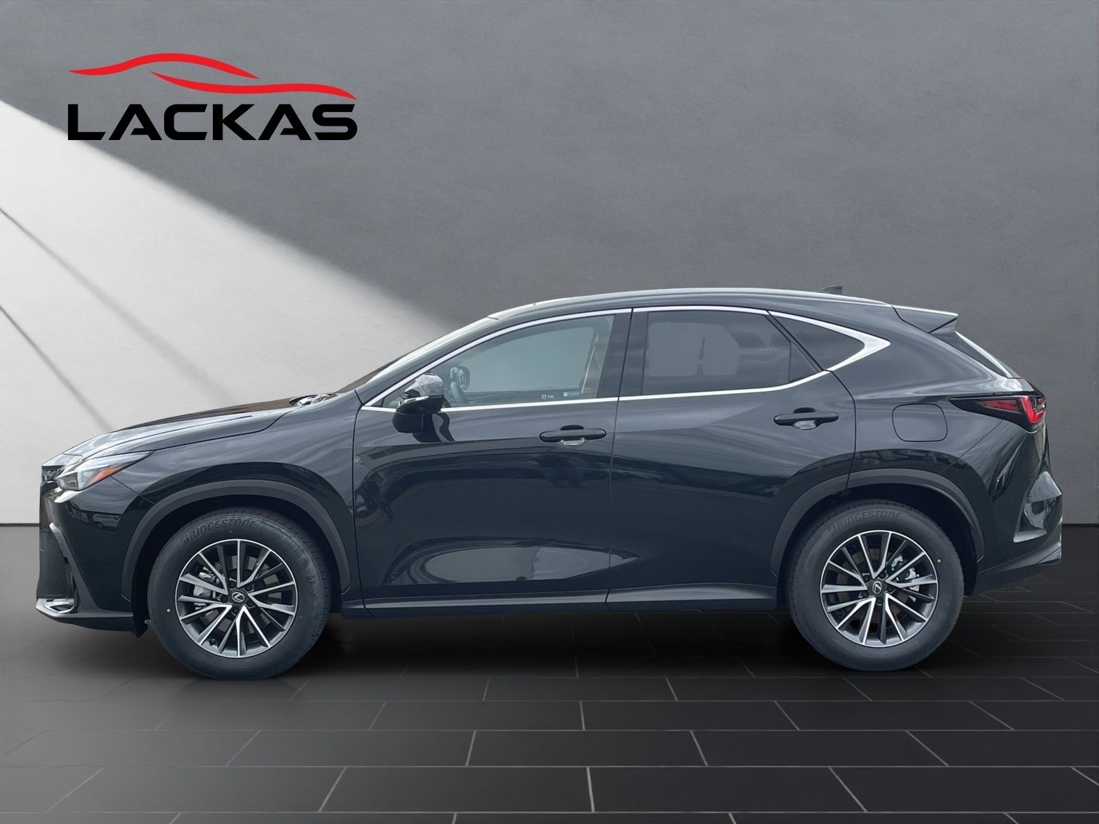 Lexus NX 450h - Bild 2