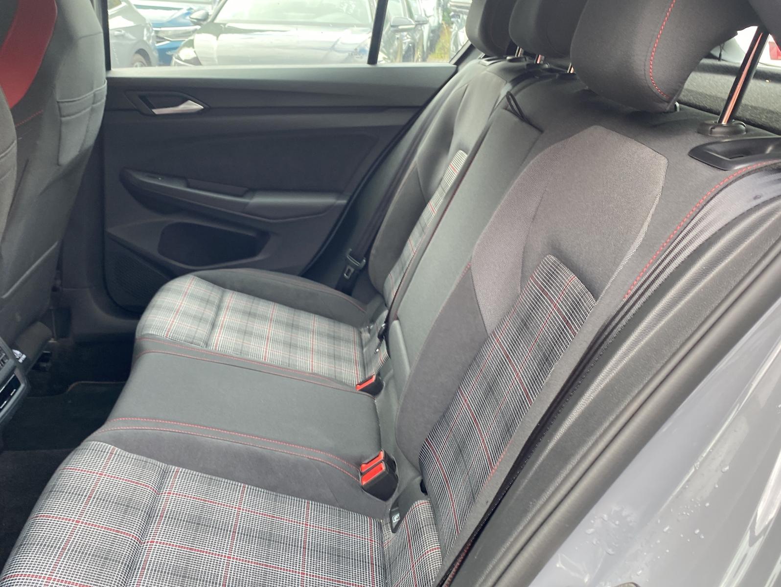 Volkswagen Golf 2.0 TSI GTI DSG*Navi*LED*Kamera*ACC, миниатюра 5