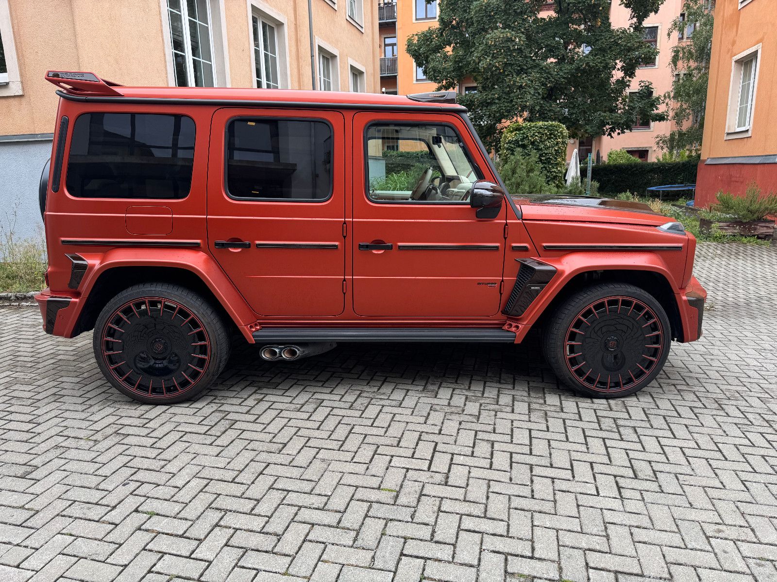 Mercedes-Benz G 63 AMG Brabus Widestar 800 foto 2