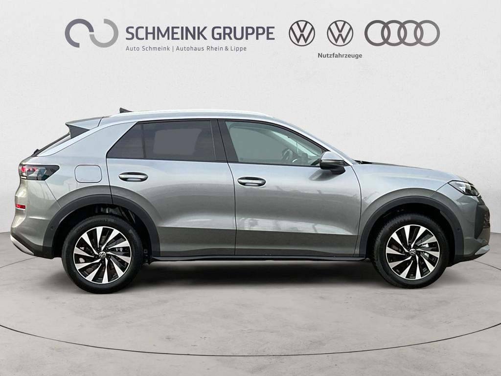 Volkswagen T-Roc 6