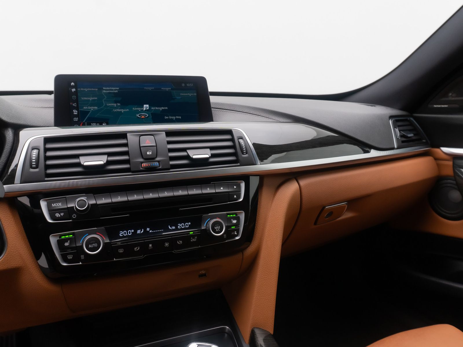 Fahrzeugabbildung BMW 320d Gran Turismo Luxury Line Alarm HUD Kamera D