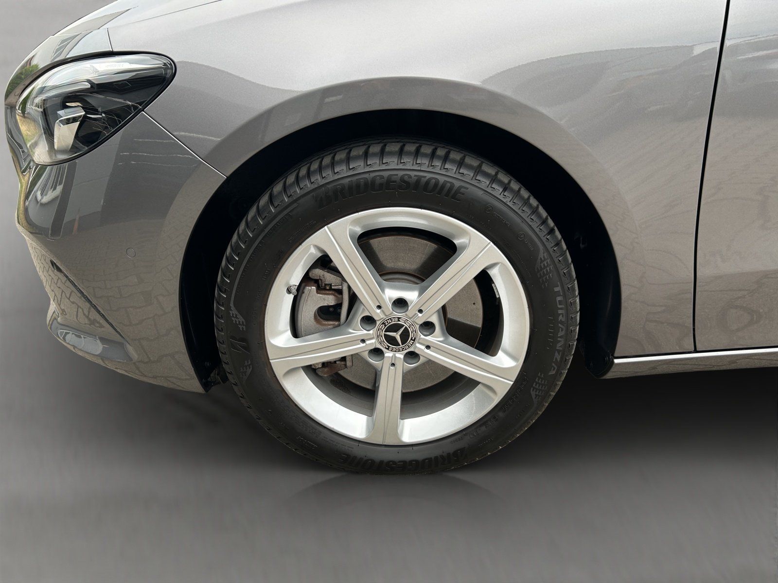 Fahrzeugabbildung Mercedes-Benz B 250 e Style LED Business DAB Memo Totwi Kamera
