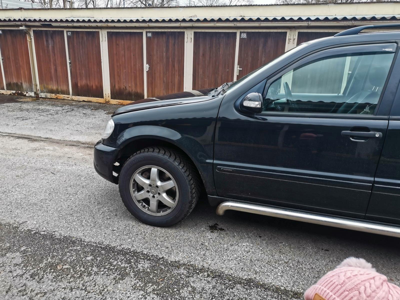 Mercedes-Benz ML350 2004 — photo 10