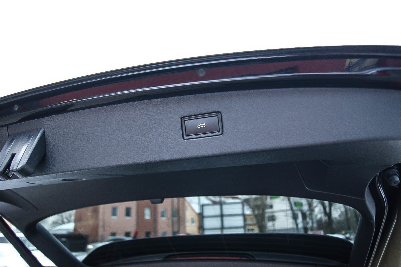 Fahrzeugabbildung Volkswagen Tiguan 2.0TDI 4Motion DSG R-LINE Black Style 19'