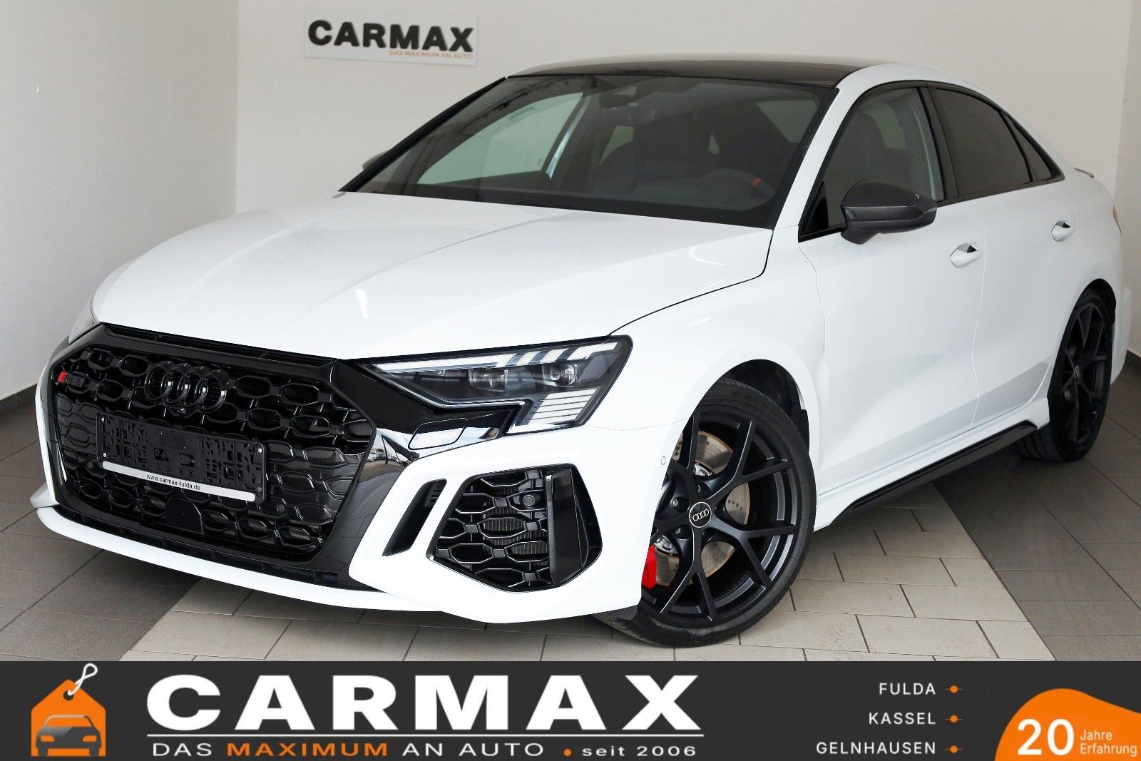 Fahrzeugabbildung Audi RS3 Lim. , RS-Designpaket, HUD,Panorama,Matrix