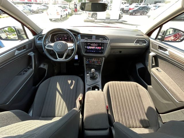 Tiguan Allspace 2.0TDI DSG Navi*Assist+*ACC*Pano