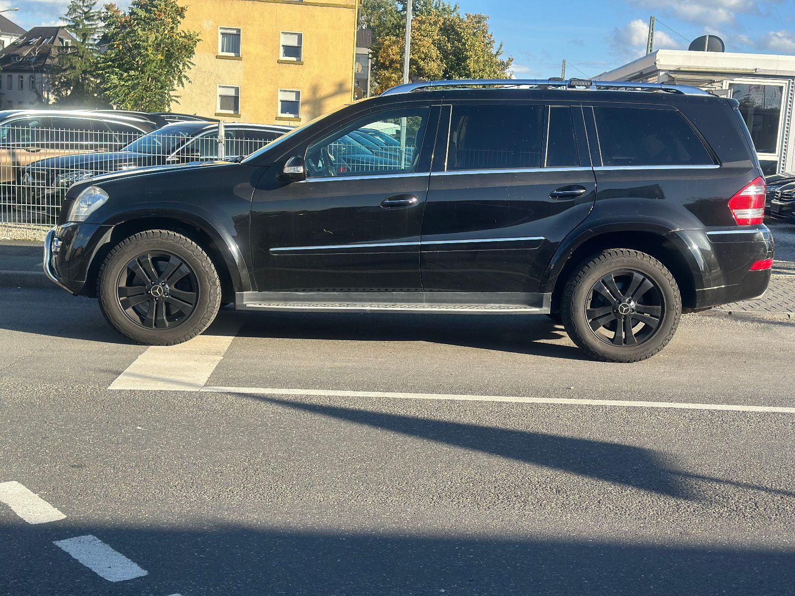 Fahrzeugabbildung Mercedes-Benz GL 500 4MATIC*MOD.2007+EGSHD+7 SITZER*