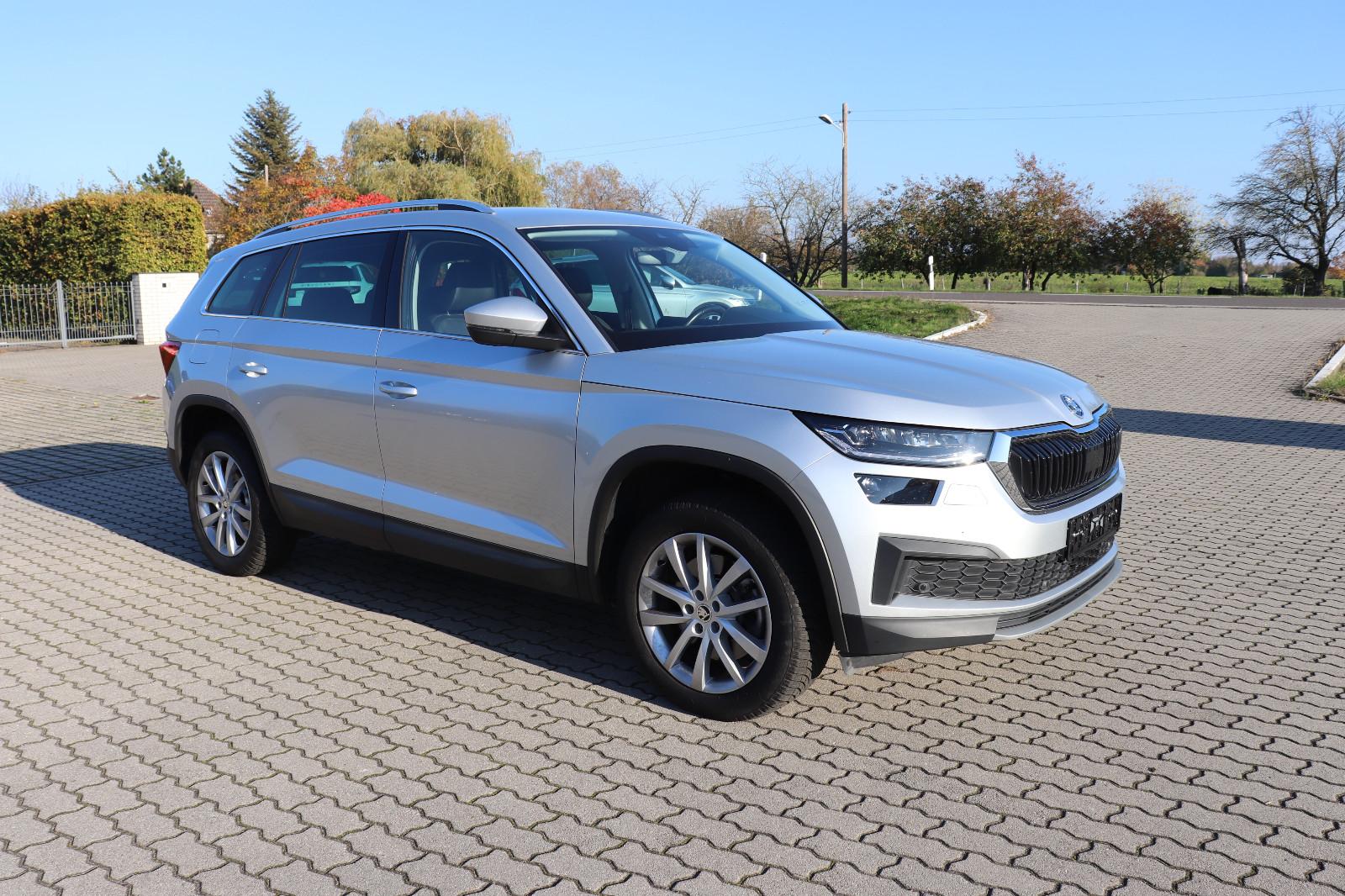 Skoda Kodiaq 2.0 TSI DSG 4x4 STYLE*Standheizung*NAVI*