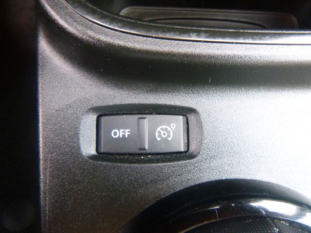 Fahrzeugabbildung Renault Twingo 1,0 SCe 65 Zen >35.300KM/Sitzheiz/Klima<