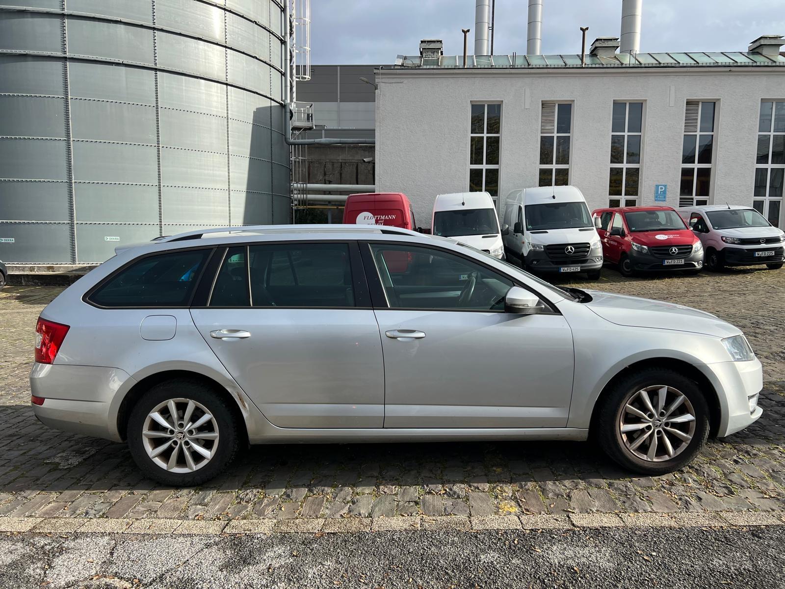 Skoda Octavia 2013 — photo 11