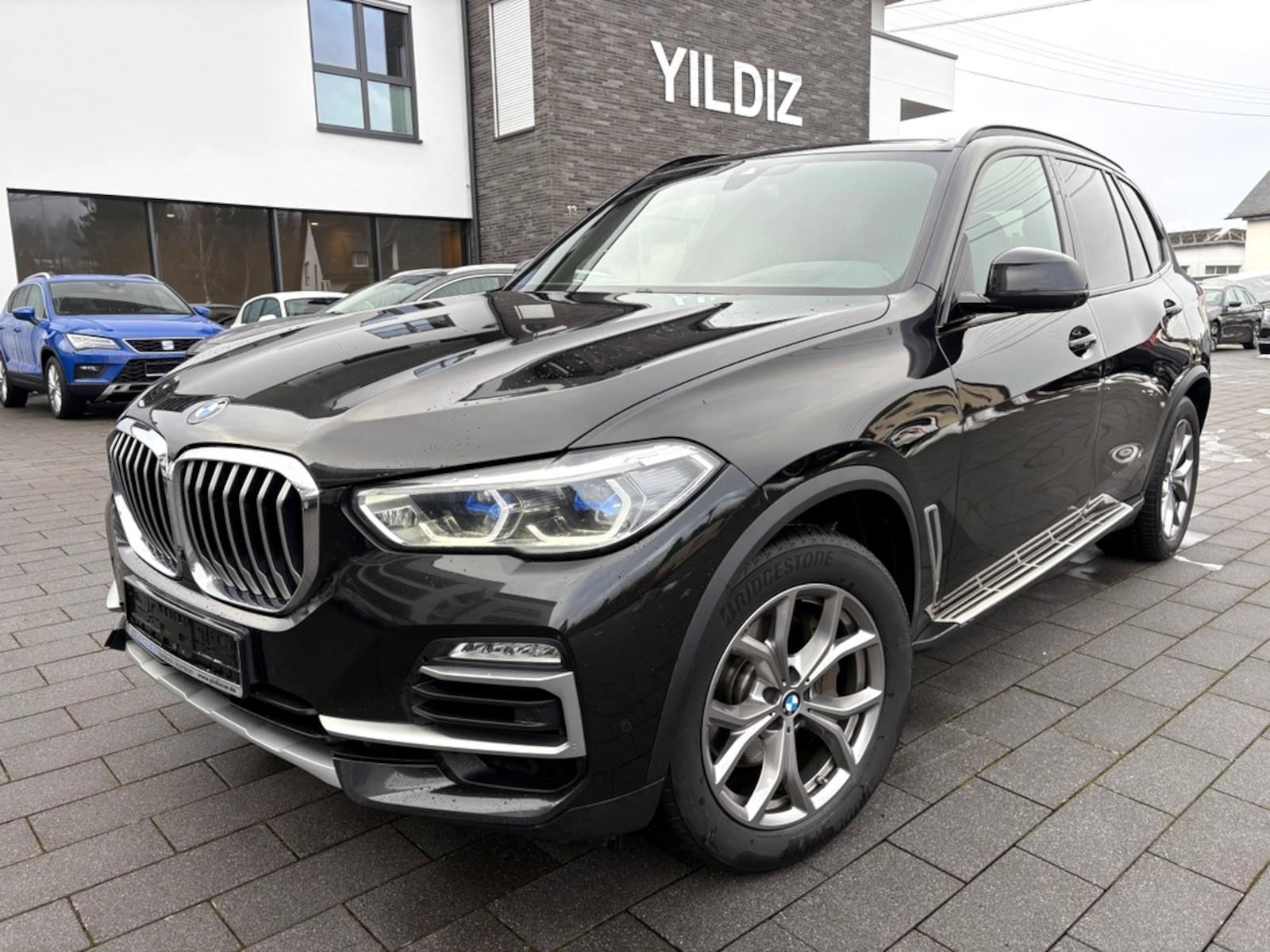 BMW X5 30dA X-LINE * LASER * H&K * 1.HAND