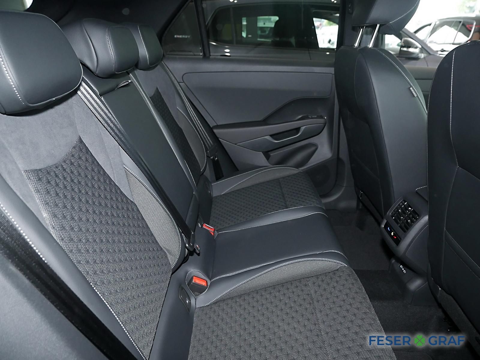 Volkswagen T-Roc - Bild 6