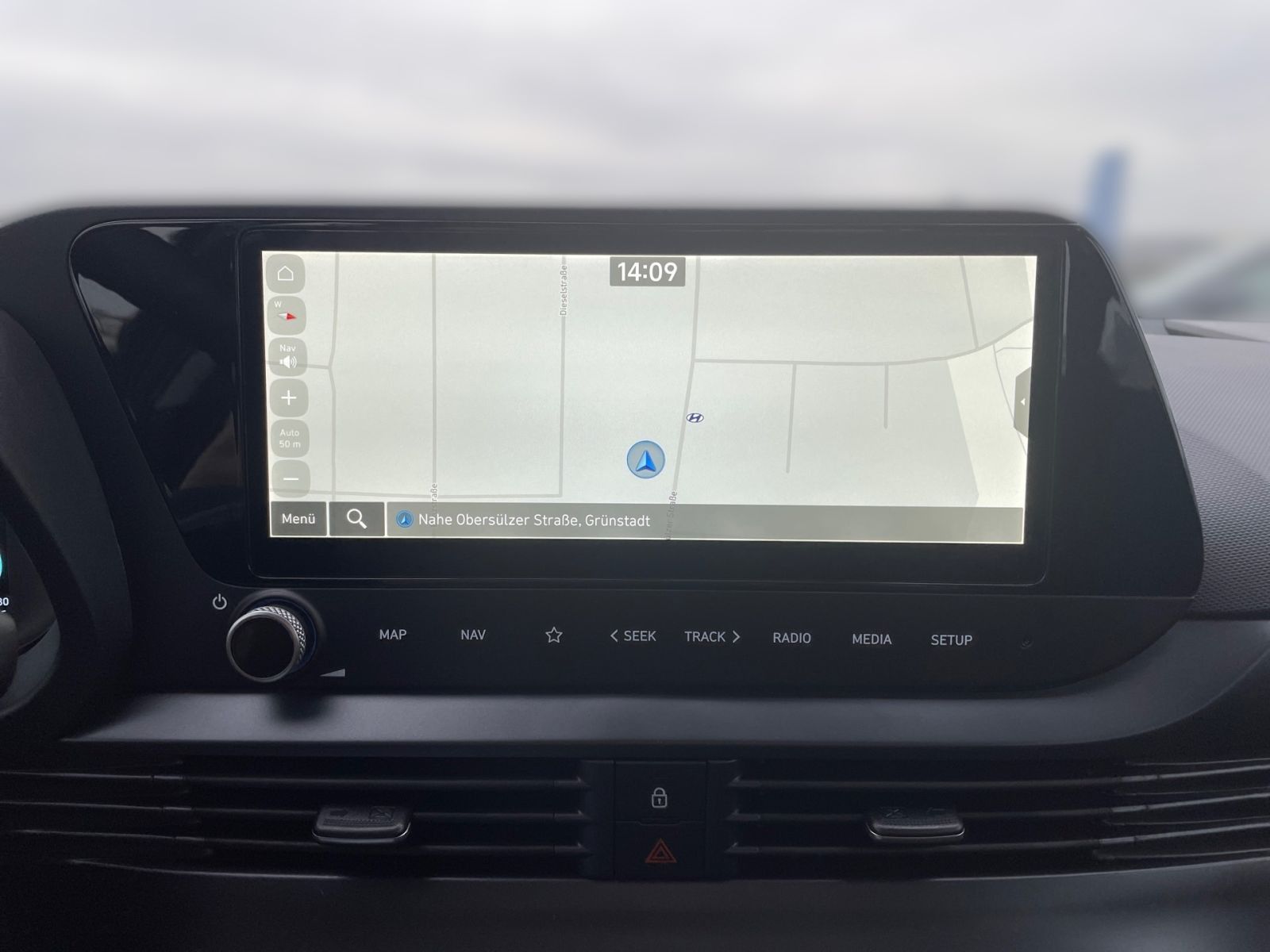 Fahrzeugabbildung Hyundai i20 1.0 T-GDI Select Navi Funktion