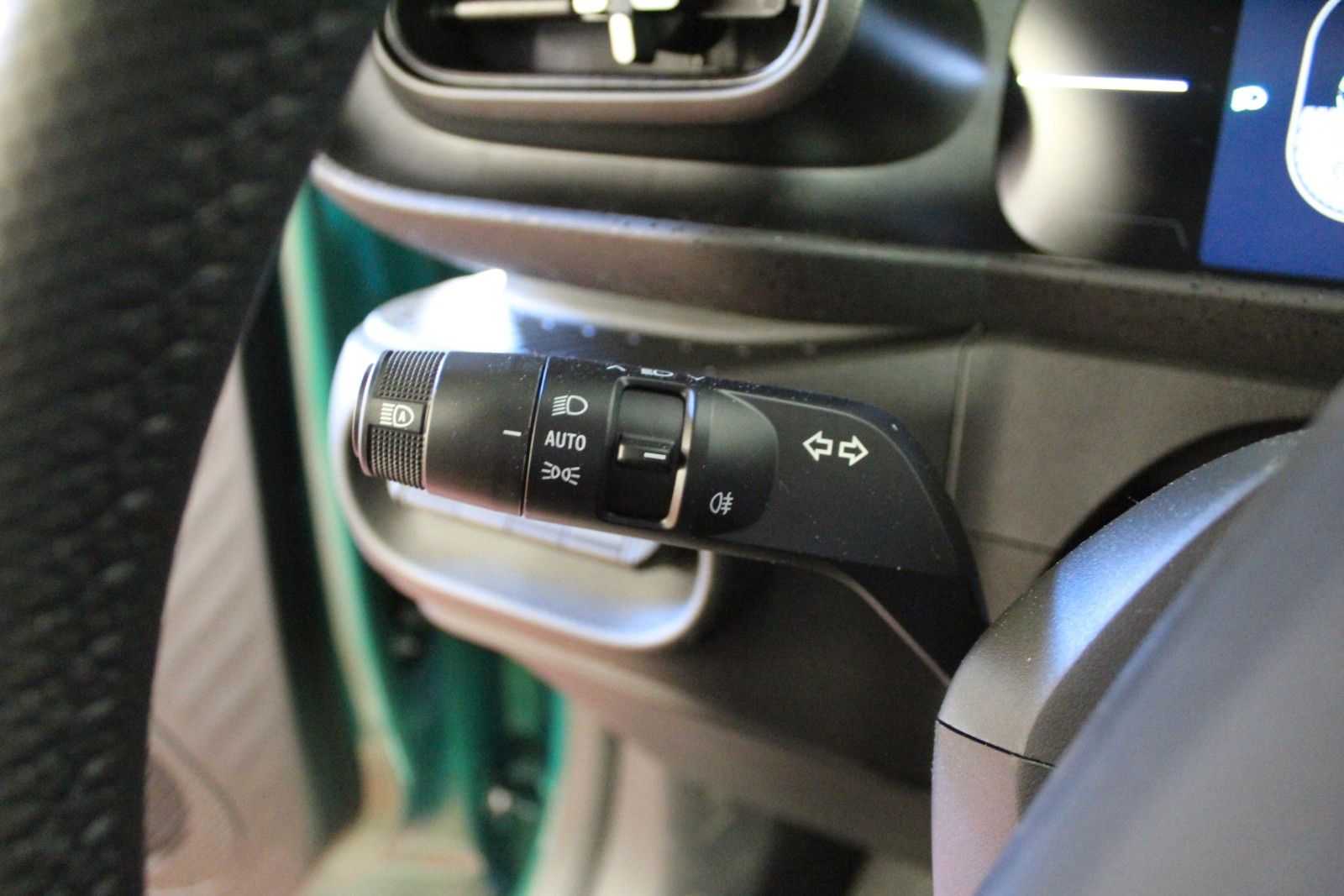 Fahrzeugabbildung Renault Twingo E-Tech 80 Urban Range *Techno*Sitzheizung