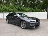 BMW 530d xDrive Touring A -