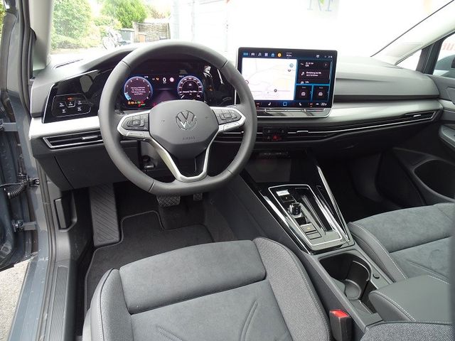 Golf Variant 1.5 eTSI DSG Style / Premium