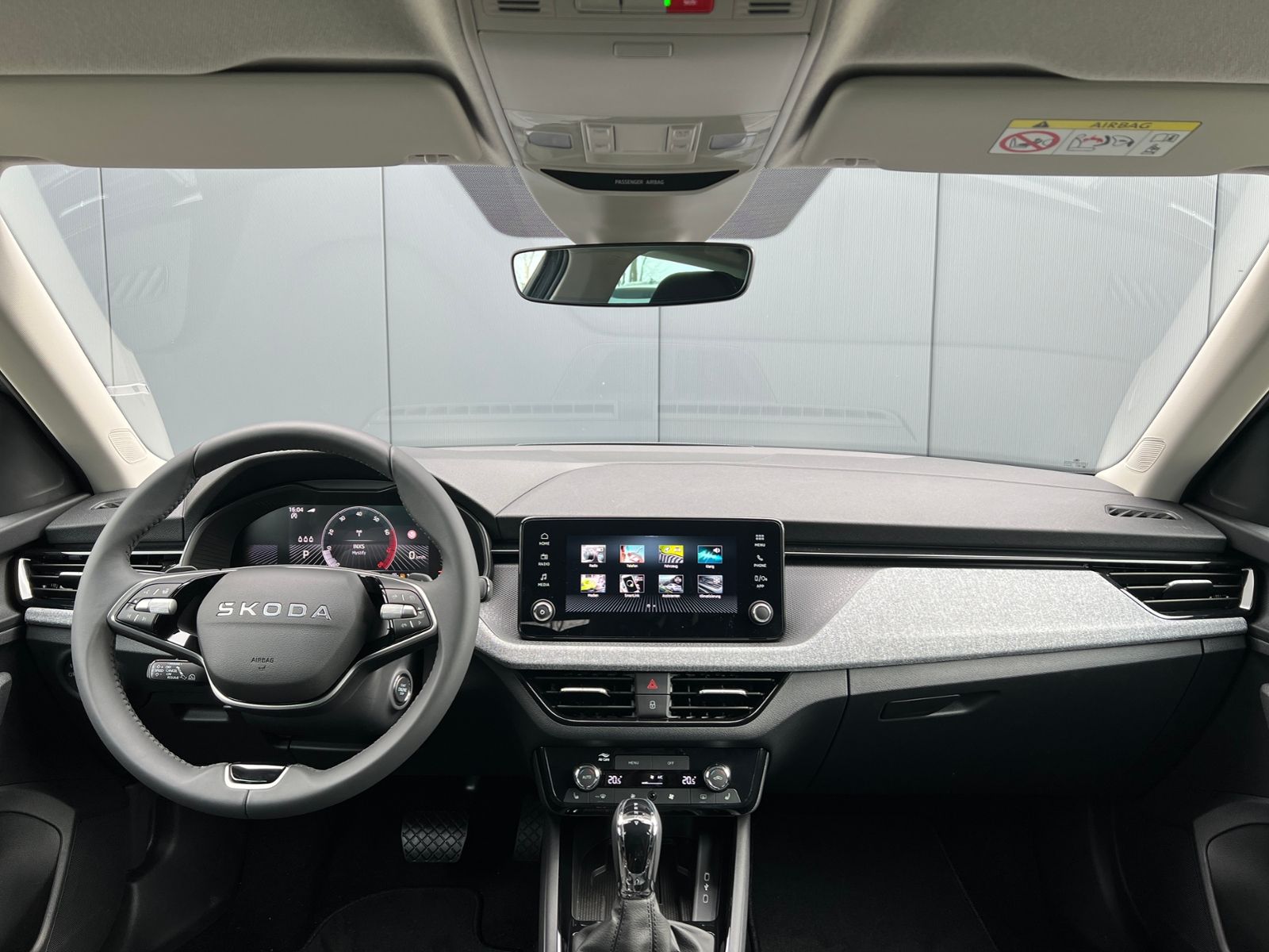 Fahrzeugabbildung SKODA Kamiq Tour 1.0 TSI DSG *AHK, ACC, 17"-LM*