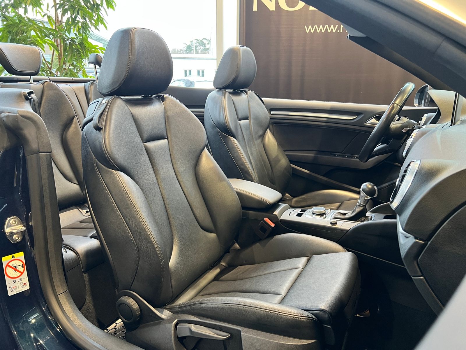 Fahrzeugabbildung Audi A3 Cabriolet 40 TFSI quattro sport XEN NAV 18"