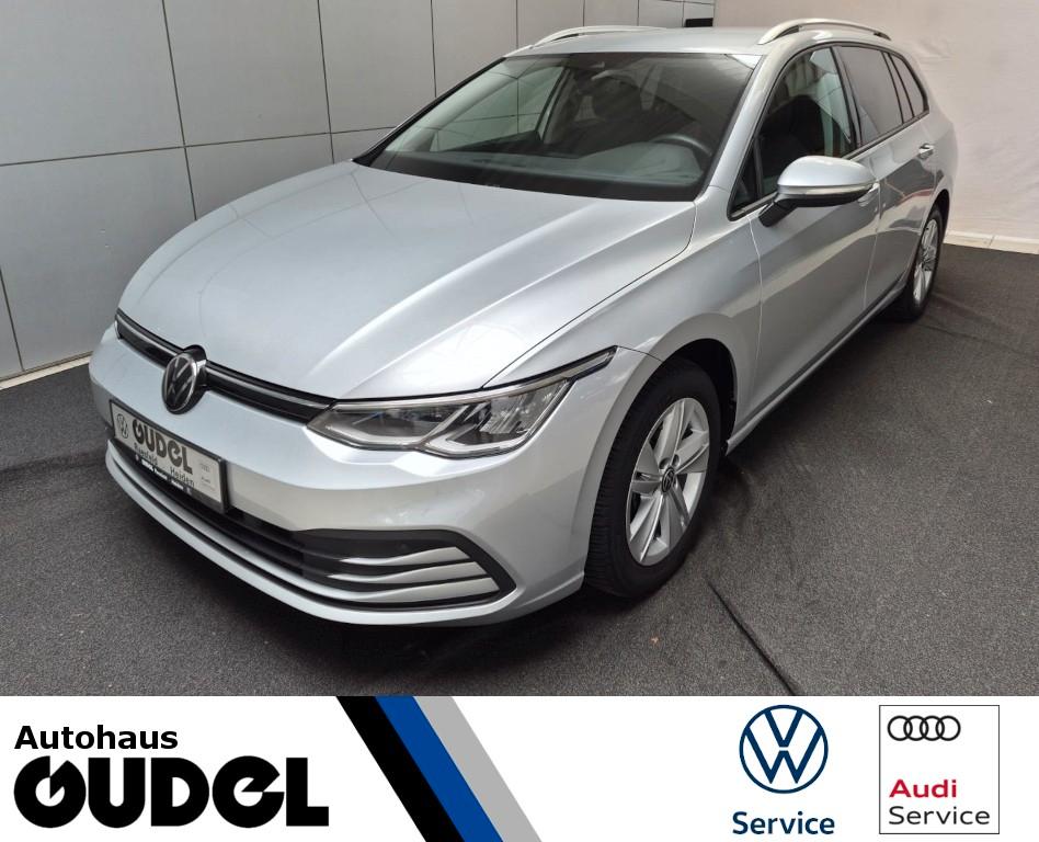 Volkswagen Golf VIII Var. Life 2.0 TDI SCR DSG AHK Kamera