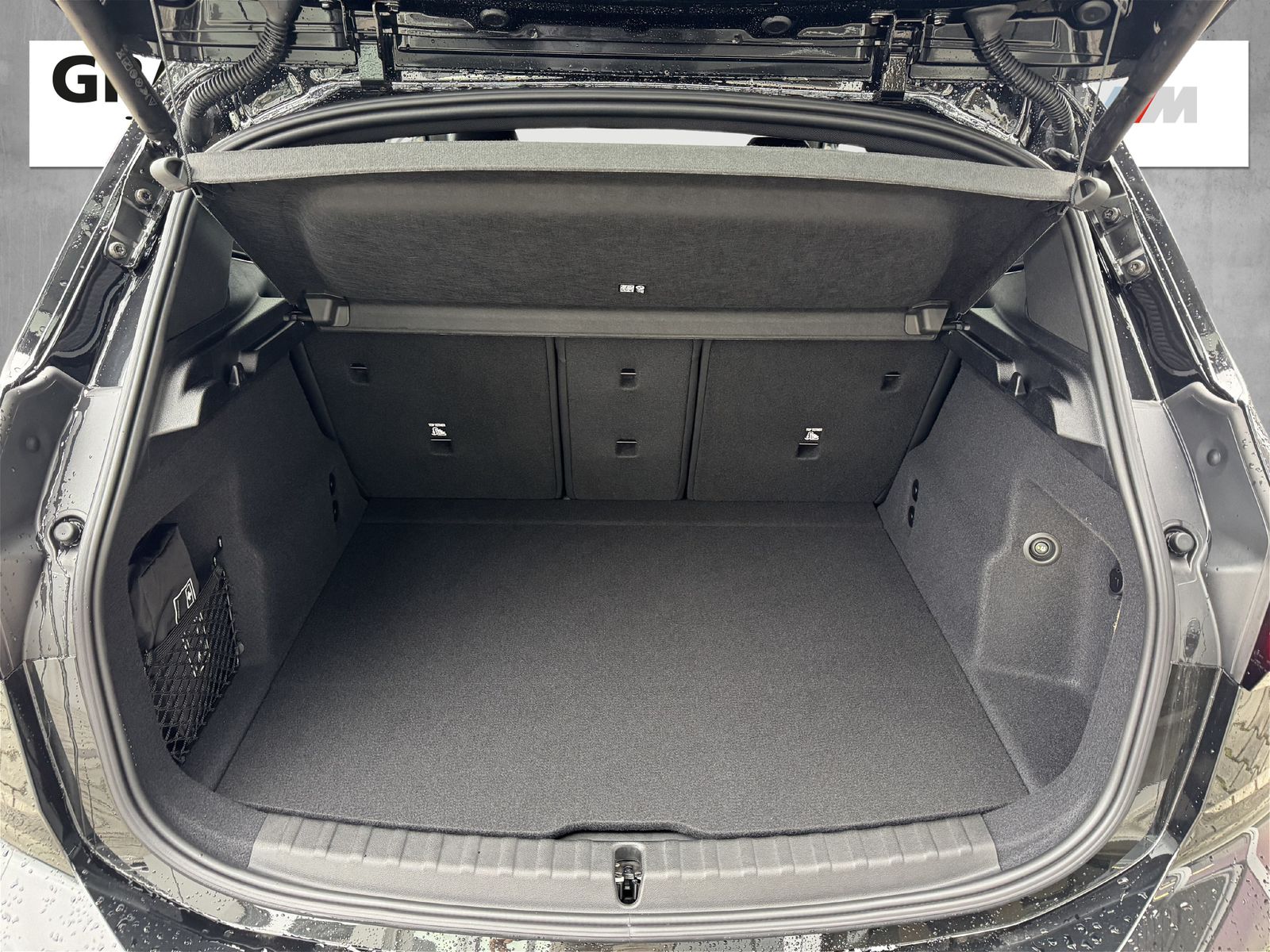 BMW 223 Active Tourer - Bild 10