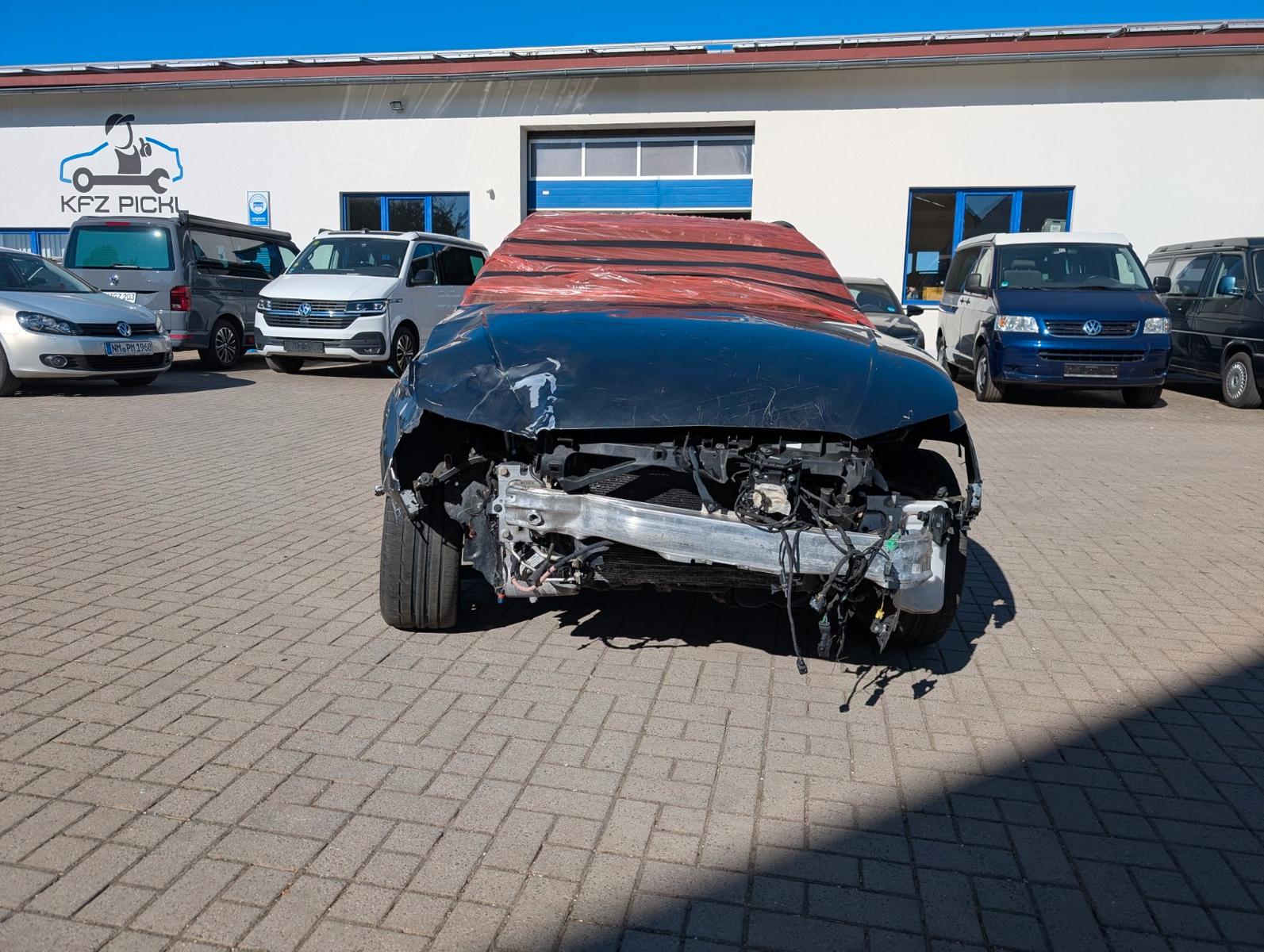 Audi A3 Sportback 40 e-tron sport Unfallwagen