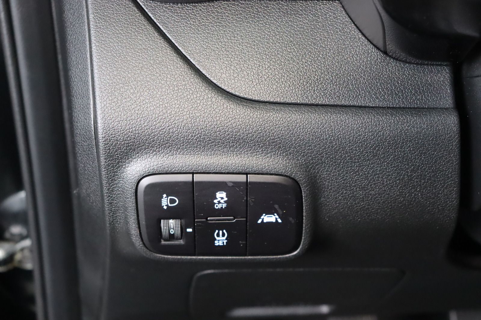 Fahrzeugabbildung Hyundai i10 * DAB * Navi * Lenkradhzg. * Rückfahrk.