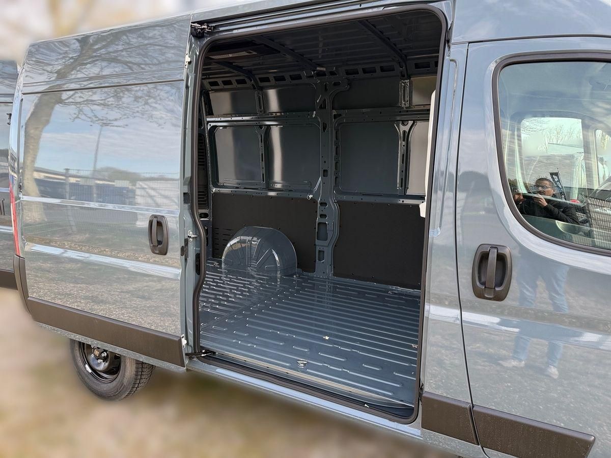 Fahrzeugabbildung Fiat Ducato L2H2 Kastenwagen 140 MT6