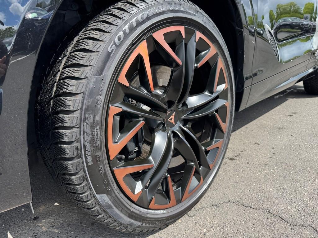 Cupra Terramar 1.5 e-Hybrid 200 kW VZ