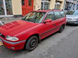 Opel Astra F Caravan Bj.  97 - Opel Astra aus 1997: Kombi
