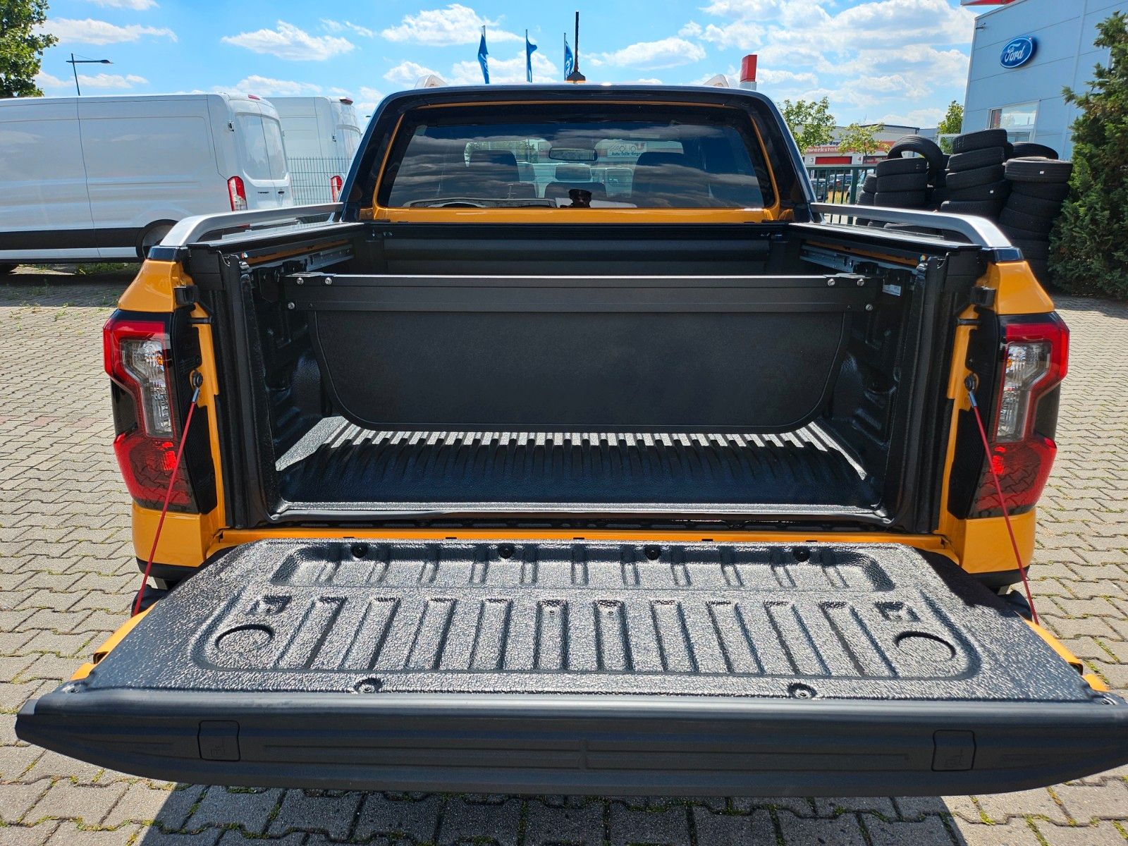 Fahrzeugabbildung Ford Ranger Plug-in-Hybrid Wildtrak e-4WD Doppelkabin