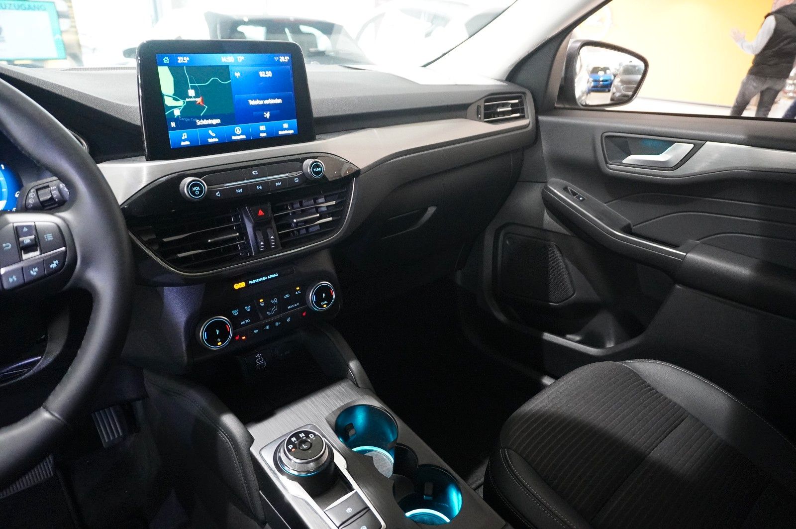 Fahrzeugabbildung Ford Kuga 2.5 HYBRID TITANIUM X 4X4 NAVI/LED/KAMERA