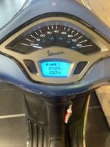 Vespa Primavera 50 4T  inkl. Klappträger// Aktion - VESPA PRIMAVERA