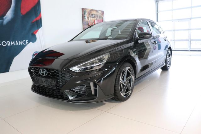 Hyundai i30 N Line 1.5 T-GDI DCT 48V 103 kW (140 PS) ...