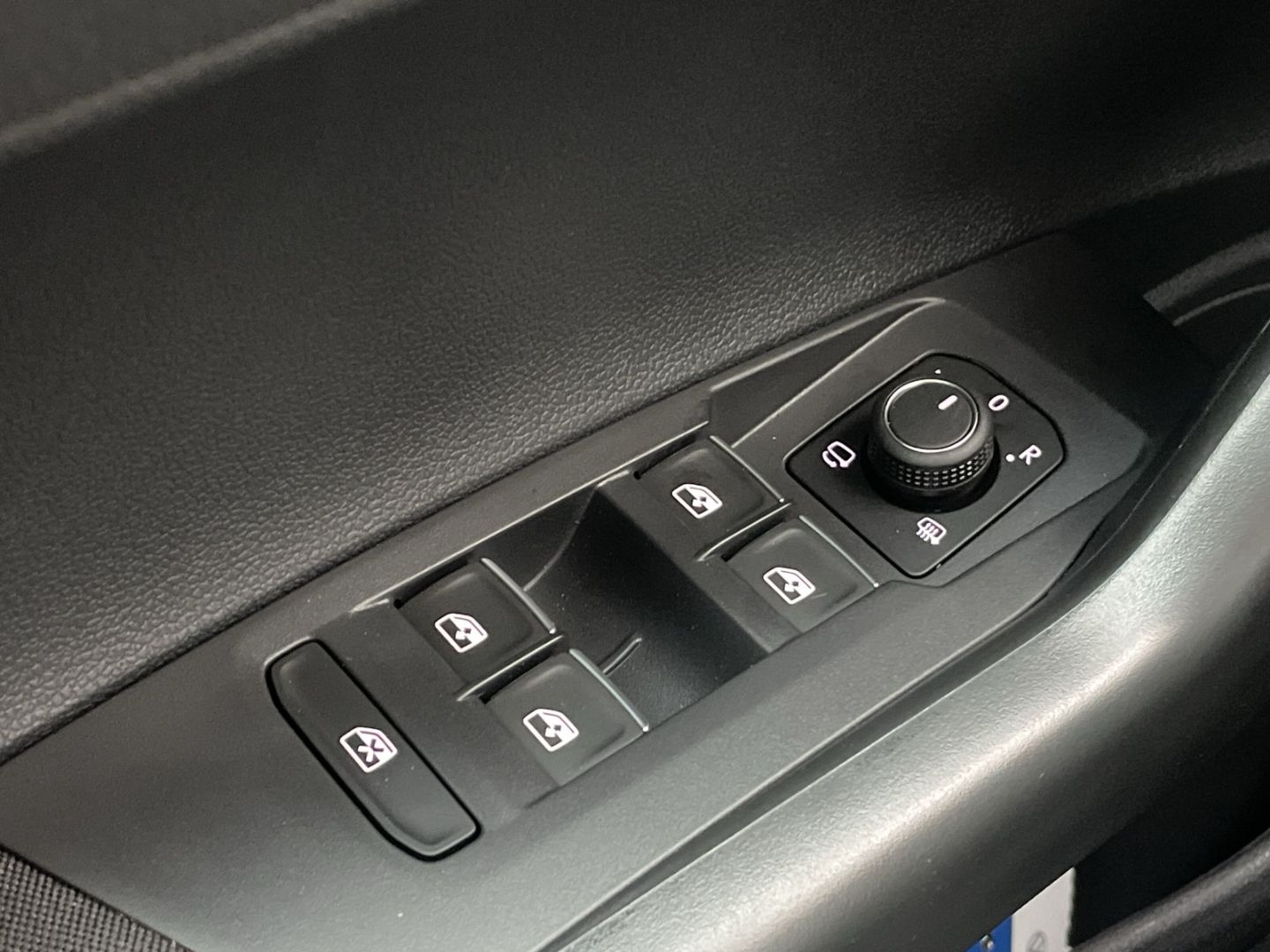 Polo Style 1.0 TSI DSG AHK/Pano/Kamera/Navi/LED