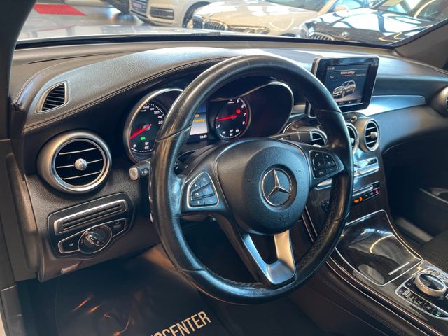Mercedes-Benz GLC 250 4Matic *LED*AHK*KAMERA*NAVI*SHZ*TEMPOMAT